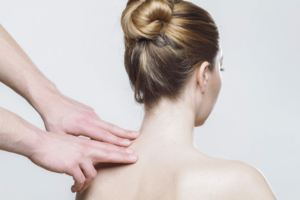 dolore cervicale Osteopata Milano